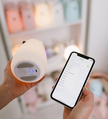 Rabbit & Friends Lampe m. Højtaler - 11x15,5 cm - Bjørn m. Fjern Rabbit & Friends Lampe m. Højtaler - 11x15,5 cm - Bjørn m. Fjern