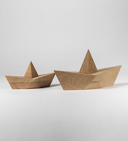 Boyhood Papirbåd - Admiral - Small - Oak Boyhood Papirbåd - Admiral - Small - Oak