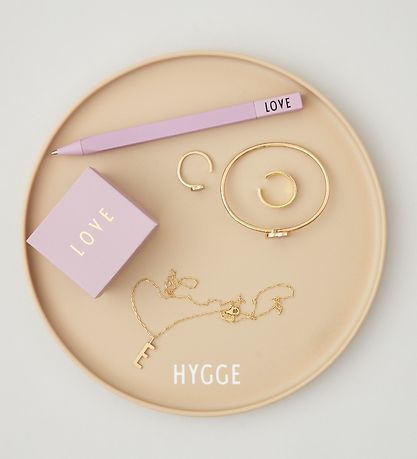 Design Letters Tallerken - Hygge - Favourite - Beige Design Letters Tallerken - Hygge - Favourite - Beige