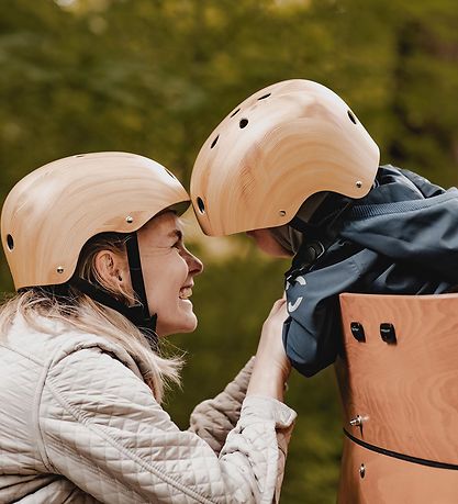Coconuts Cykelhjelm - M - Trælook Coconuts Cykelhjelm - M - Trælook
