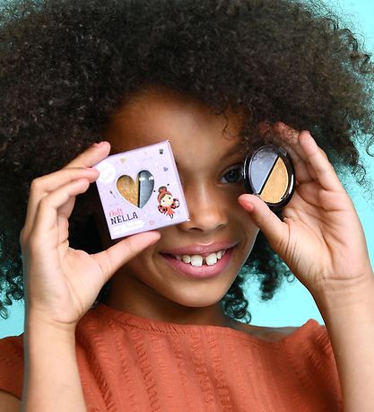 Miss Nella Øjenskygge - Golden Sands Miss Nella Øjenskygge - Golden Sands